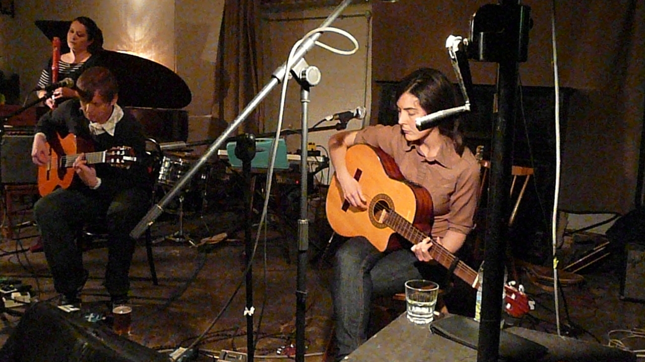Amor de Días at Cafe Oto, 2009
