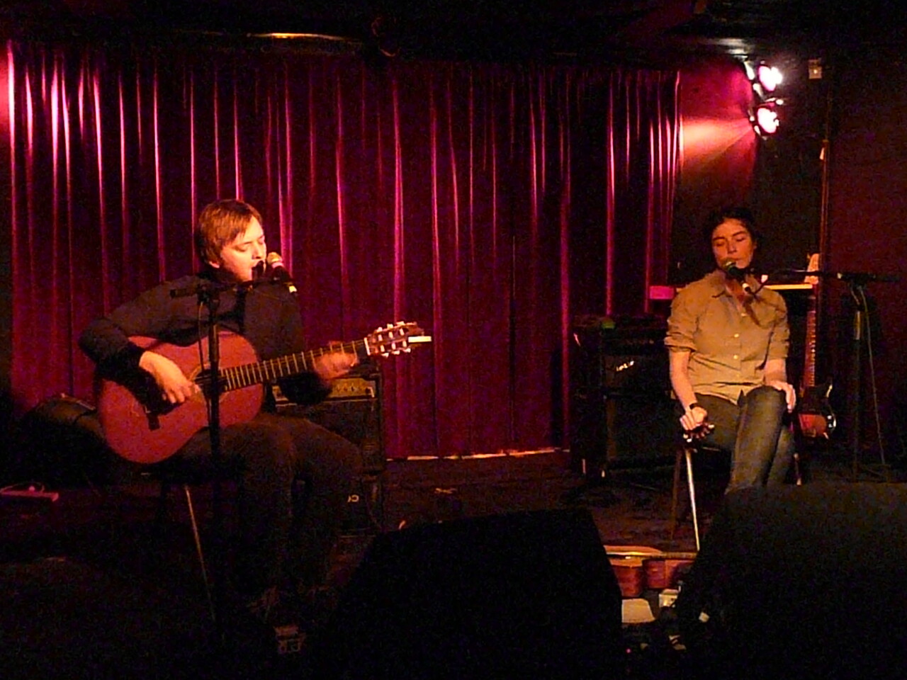 Amor de Días at The Luminaire, 2010