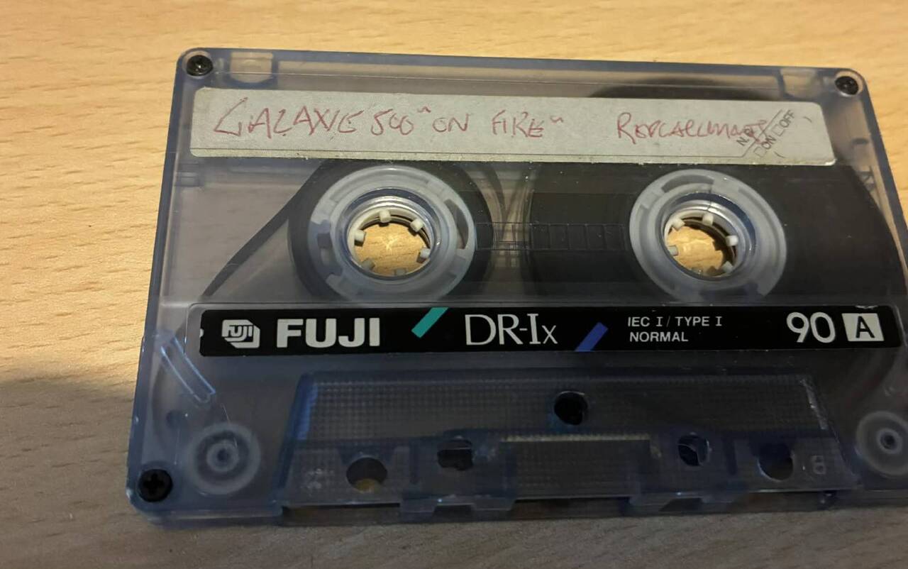 Galaxie 500 - On Fire (cassette)