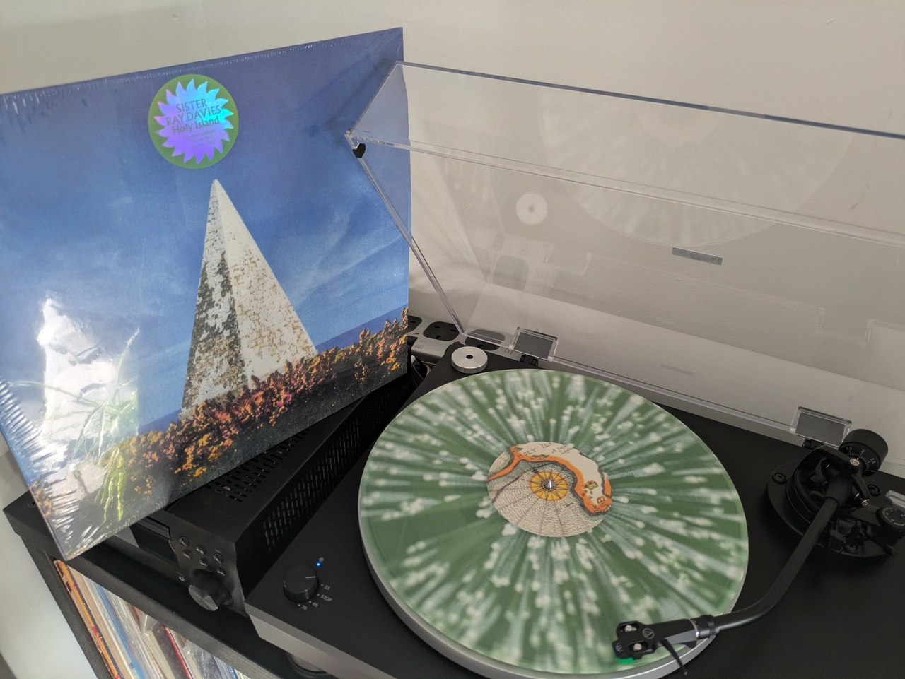 Sister Ray Davies - Holy Island (Sonic Cathedral, 2025)