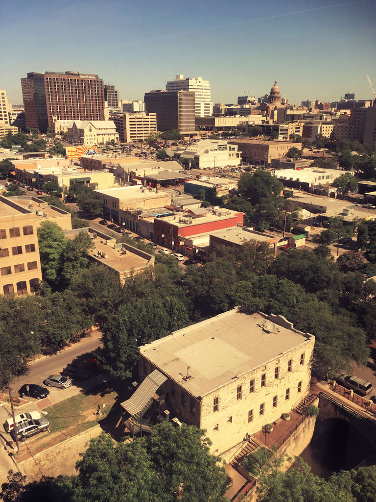 The majestic sand coloured buildings of Austin (Photo: Joakim)